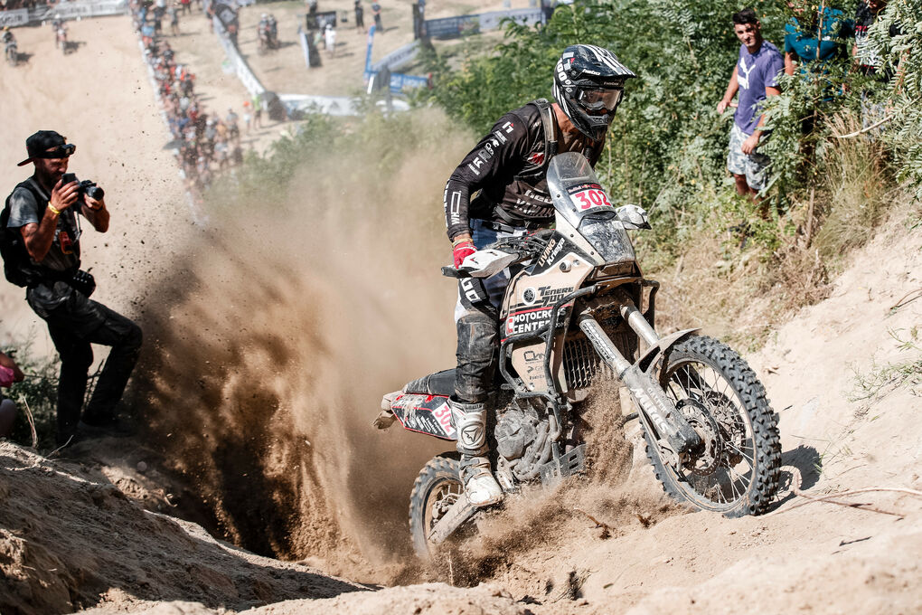 Red Bull Romaniacs 2026: cei mai buni rideri de Hard Enduro se întâlnesc la Sibiu