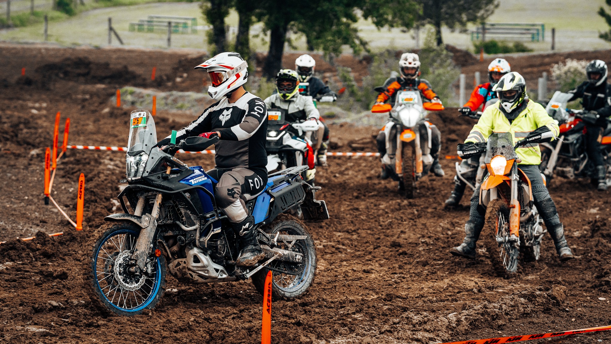 Adventure Riders Challenge la Cheile Grădiștei: experiențe și rezultate pentru Zsolt și Kriszti