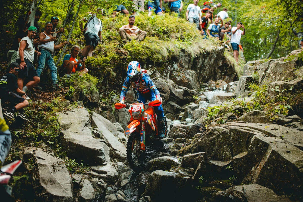 Manuel Lettenbichler domină Abestone Hard Enduro 2026 și își consolidează poziția de lider