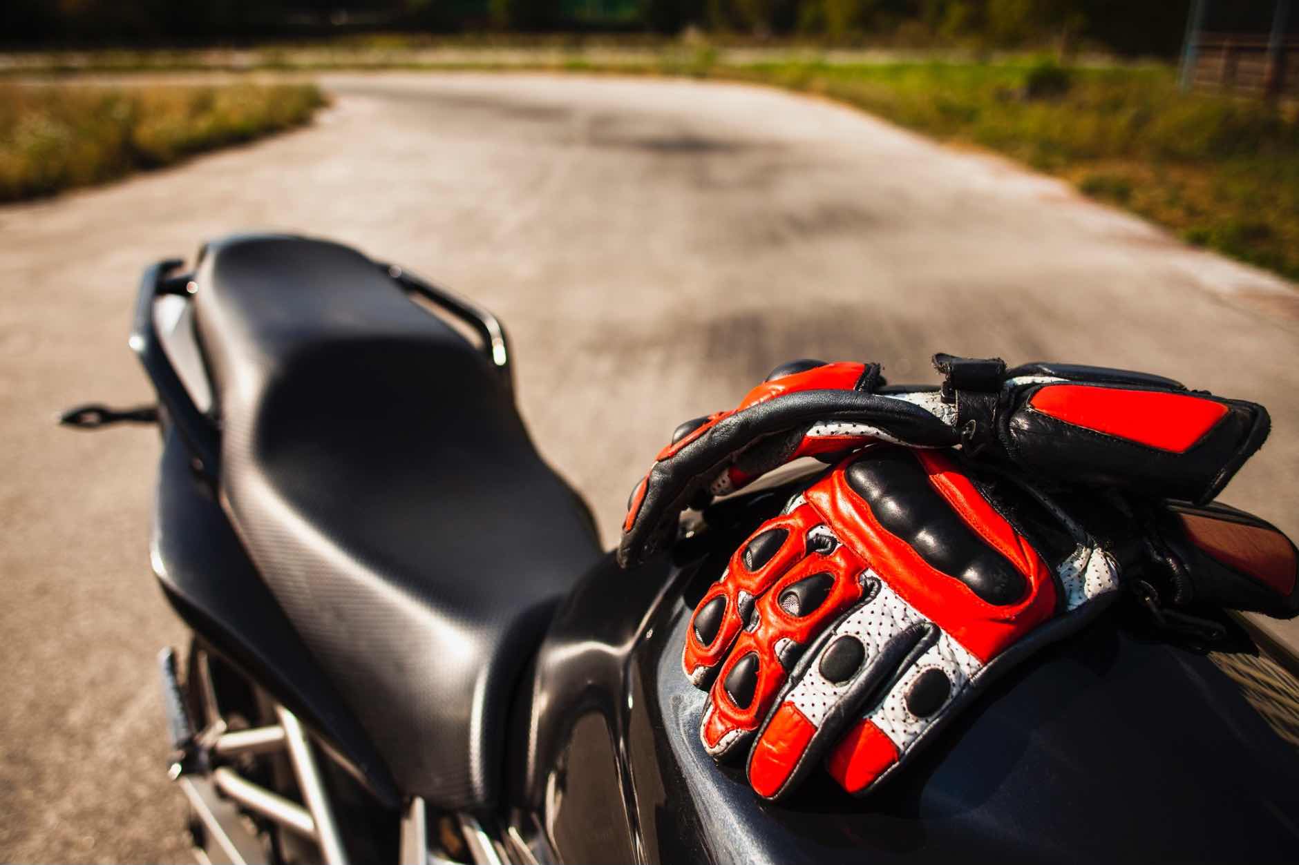 Idei de cadouri pentru motocicliști: ce apreciază cu adevărat un rider,3 - NordicaMoto
