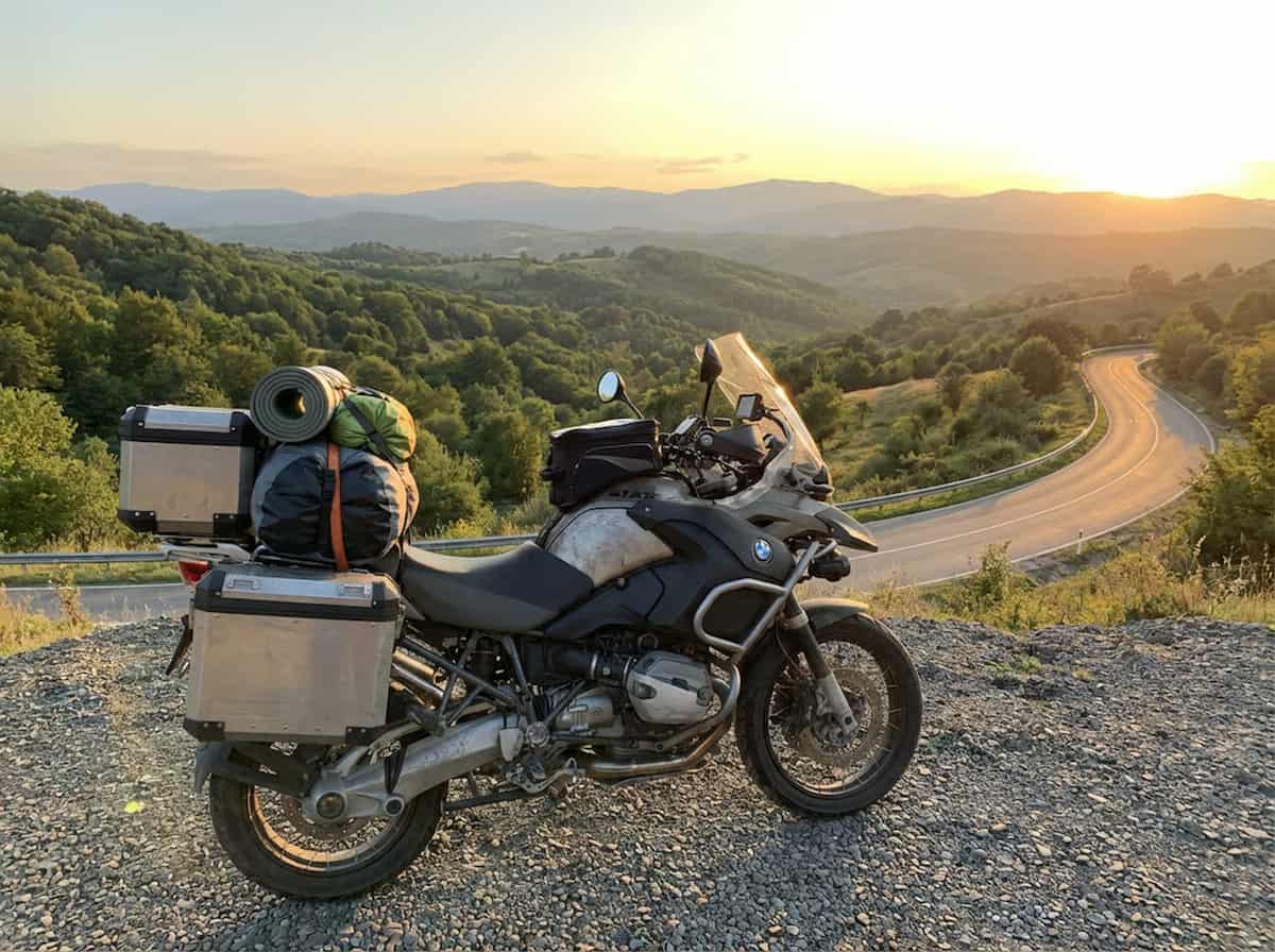 &Icirc;ntreținerea motocicletelor adventure touring. De la motor la lanț: ghid pentru motocicliști,4 - NordicaMoto