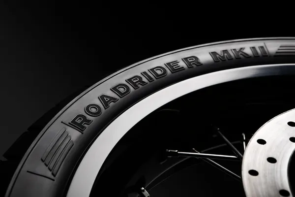 Cauciuc 120/70-17 Avon Roadrider MKII-1