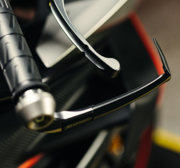 PROTECȚIE MANETĂ FRÂNĂ MOTO 450SR/450SR-S – NEGRU CFMOTO, 2, nordicamoto.ro