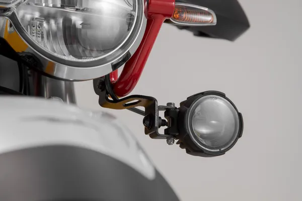 Light Mounts Black-1