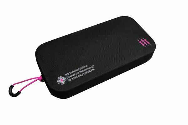 MUC-OFF Waterproof Essentials Case Black -1
