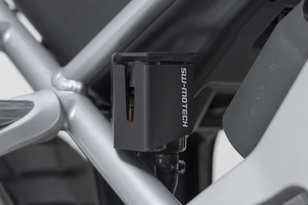 Brake Reservoir Guard Black -0
