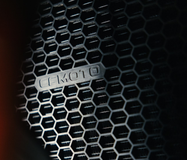 PROTECȚIE RADIATOR MOTO CFMOTO 450NK / 450SR / 450SR-S – NEGRU, 3, nordicamoto.ro