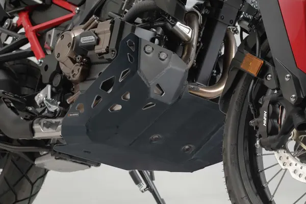 Engine Guard Black -4