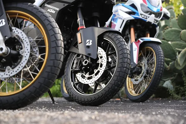 Battlax Adventure Trail At41 Tire-0