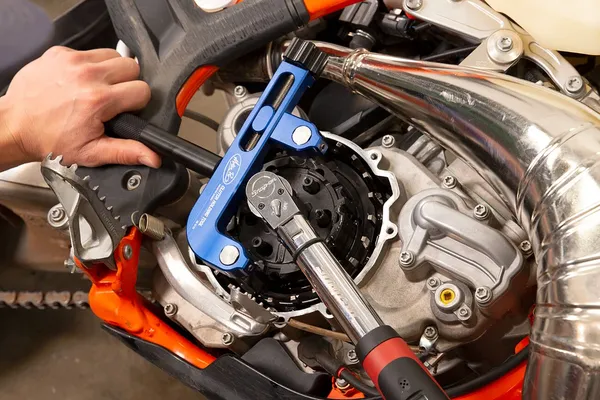 Heavy-duty Clutch Holding Tool Blue, Silver-2