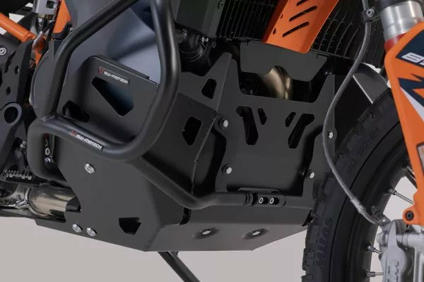 Engine Guard Black -2