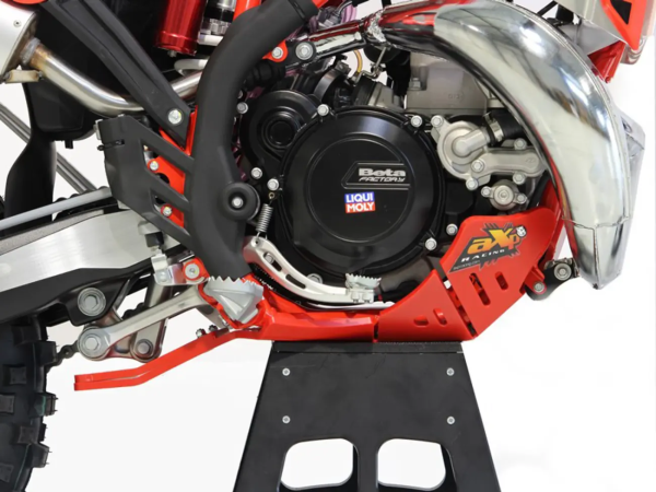 Scut Motor AXP Racing Beta Xtrainer 250/300 '16 - '26 Rosu, 3, nordicamoto.ro