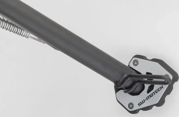 Sidestand Foot Extension Black, Anodized -3fa9e0ec087f376ce2dc508554038e72.webp