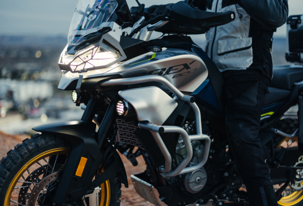 Crashbar CFMOTO 800MT argintiu-0