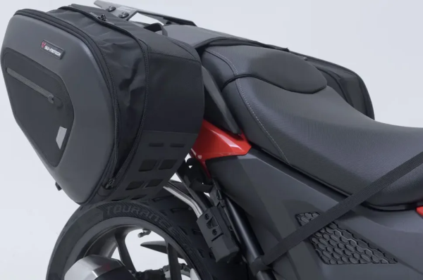 Pro Blaze H Saddlebag Set Black -4