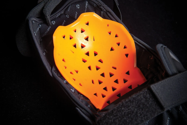 Protectii Genunchi Icon Field Armor 3™ Black-6