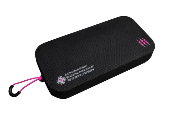 MUC-OFF Waterproof Essentials Case Black -1