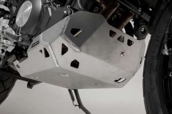 Engine Guard Silver-4d9395cf355f5c84de10d56f6fff854d.webp