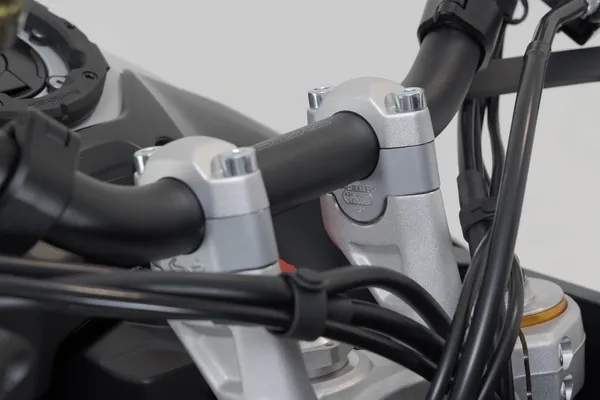 20mm Bar Riser Anodized, Silver -2