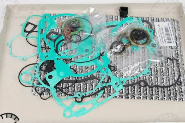 GASKET SET 250/300          08
