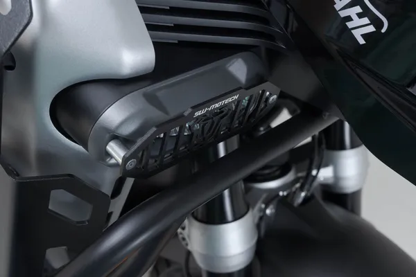 Protection For Additional Headlamps Black, Powder-coated -2