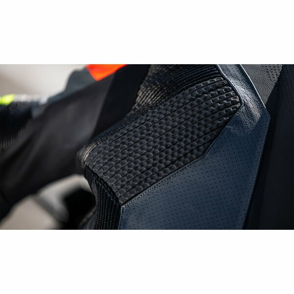 Combinezon de piele 1 piesa MACNA CHROMIQ 46 Negru/Rosu-6