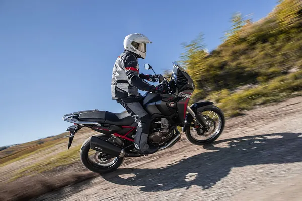 Tobă de eșapament LeoVince LV-12 Black Edition Slip-On pentru Honda CRF1100L Africa Twin / Adventure Sports (2020-2025), 4, nordicamoto.ro