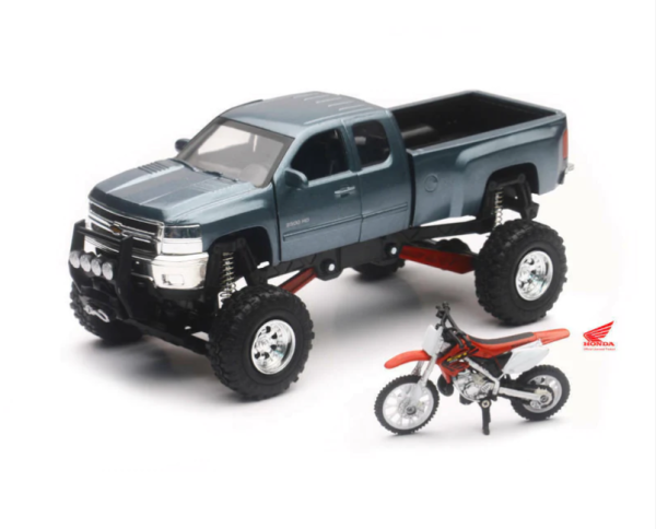 Macheta Chevrolet Silverado Pick Up & Honda Dirtbike 1:32