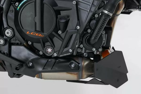 Engine Case Protector Black -7