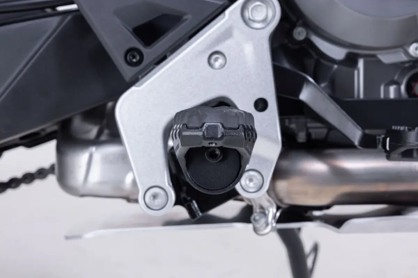 Evo Footrest Kit Black-2