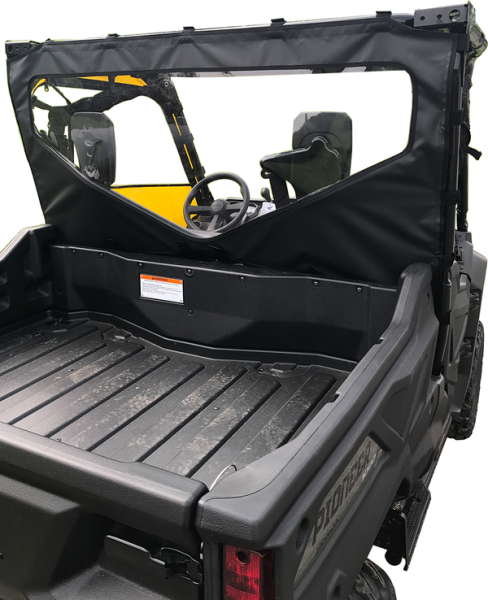 Utv Rear Windscreen Black 