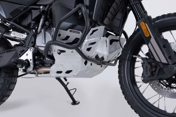 Engine Guard Silver-1