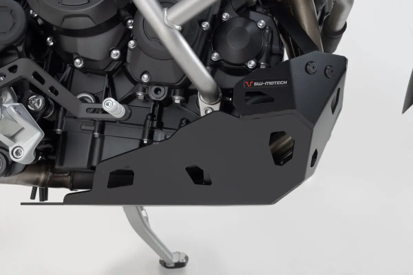 Engine Guard Black-2