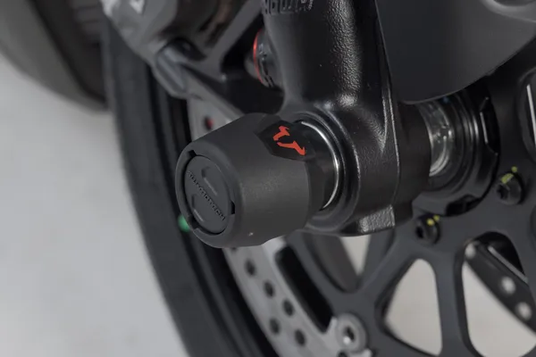 Front Axle Slider Set Black -1