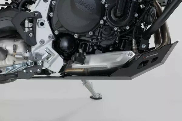 Engine Guard Black -8