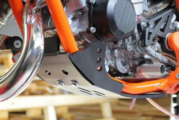 Scut Motor AXP Racing KTM/Husqvarna/Gas Gas 85 cc '18-'24 Negru, 6, nordicamoto.ro