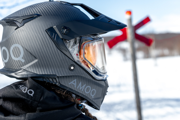 AMOQ Recoil Electric visor Carbon ADV helmet Blackout XS-0