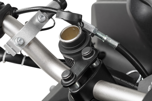 Priza pentru brichetă auto cu cablu de conectare SW-Motech EMA0010710200-0