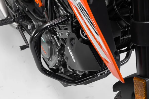 Crash Bar Black-1