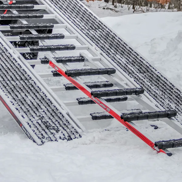 Traction Ladder Black-6