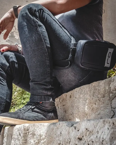 Leg Pouch Black-4
