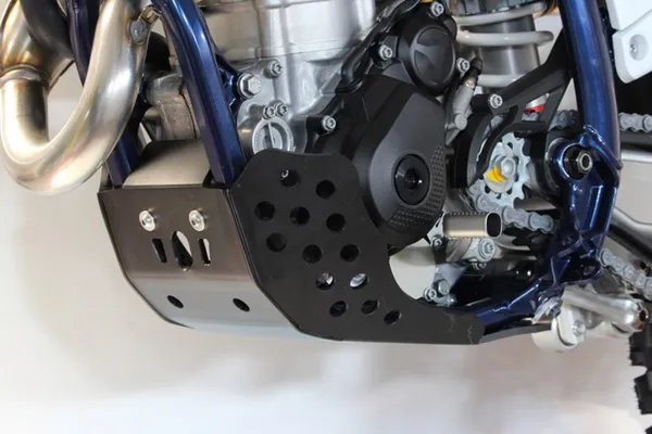 Scut Motor AXP Racing KTM/Husqvarna/Gas Gas 250/350 4T '23-'27 Negru, 3, nordicamoto.ro