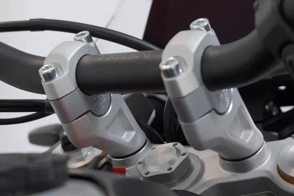 20mm Bar Riser Anodized, Silver -0