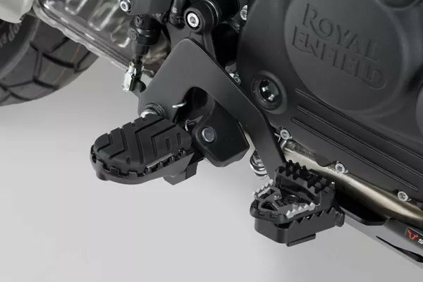 Ion Footrest Black -6