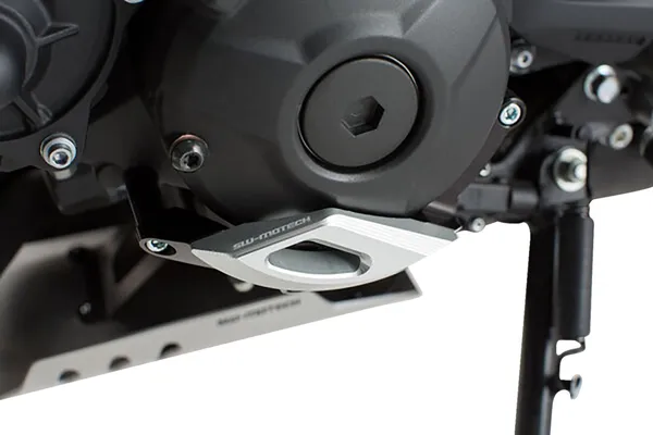 Engine Case Protector Black, Silver-0