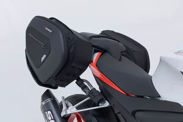 Pro Blaze Saddlebag Set Black -2