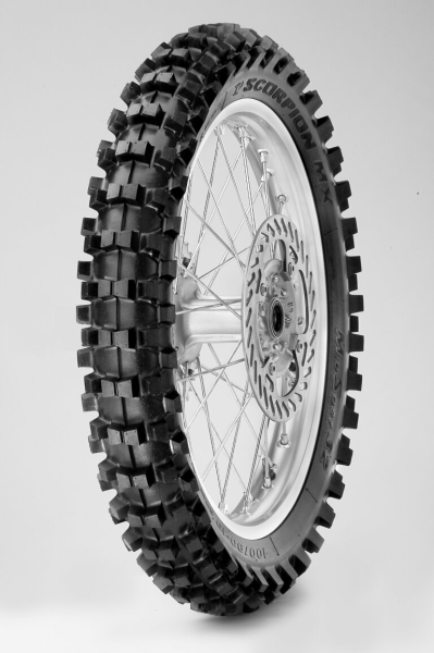 Anvelopa Spate 2.75 - 10 Pirelli Scorpion MX32 Mid Soft