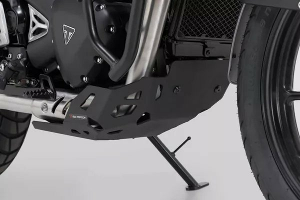 Engine Guard Black -1