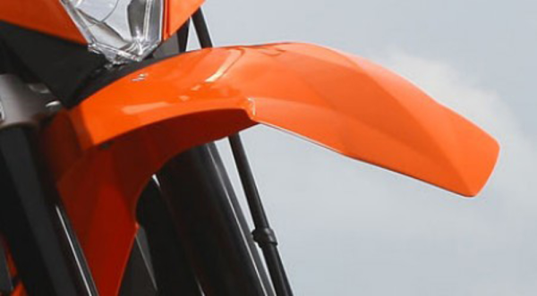 FRONT FENDER                09-1