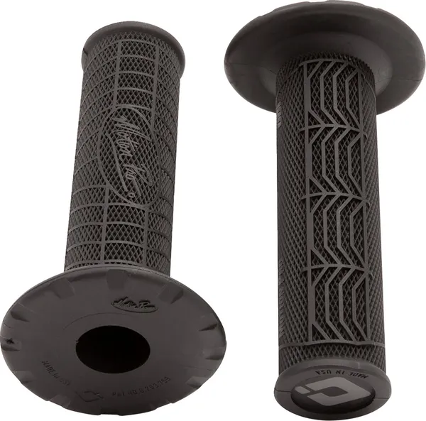 Dirtcontrol Ii Grips Black-96712beb95e8fc4d0d60d2b27982a9c8.webp